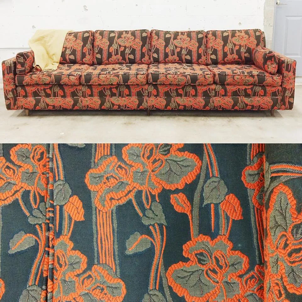 Vintage floral sofa outlet